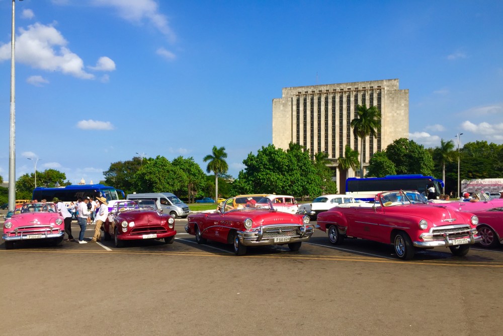 Beauties at Plaza de la Revolución